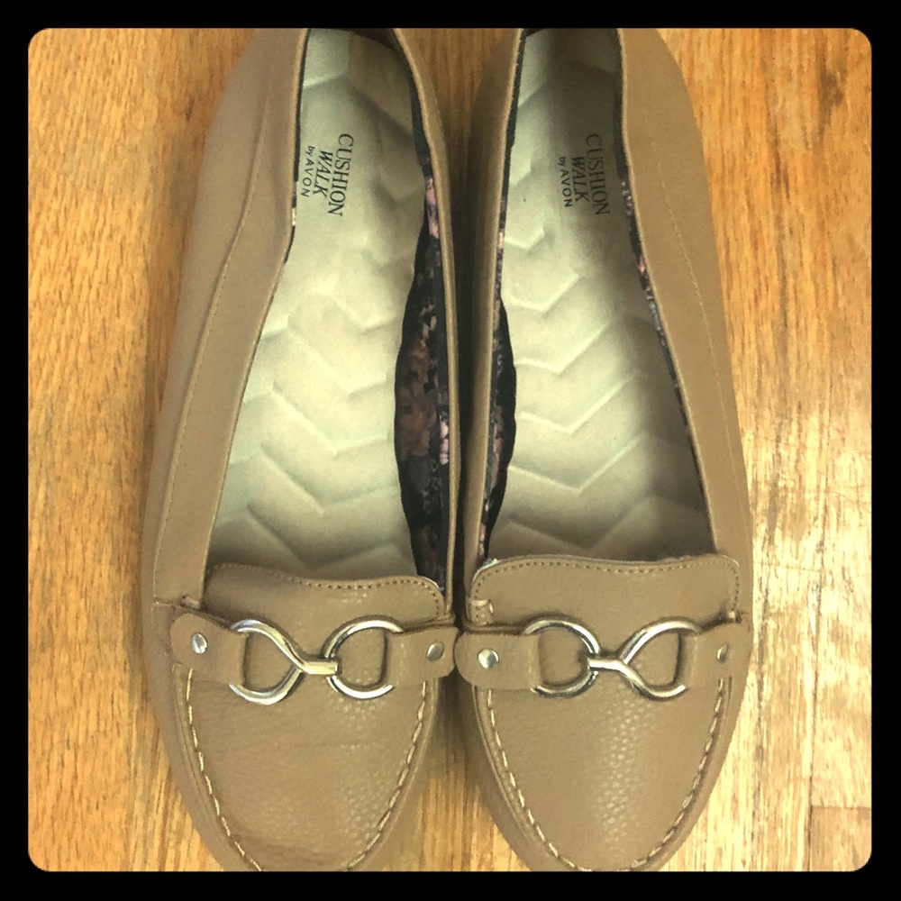 Avon Cushion Walk Jazzy Loafer